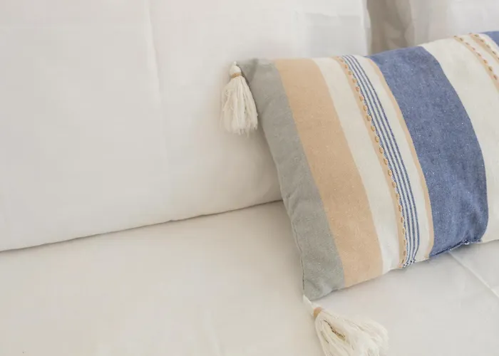 Traditional * Naousa (Paros)